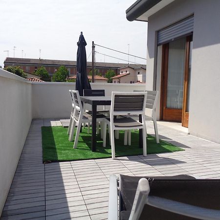 Casa Di Chiara Vicino Venezia E Aeroporto Vce Apartment Campalto Exterior photo