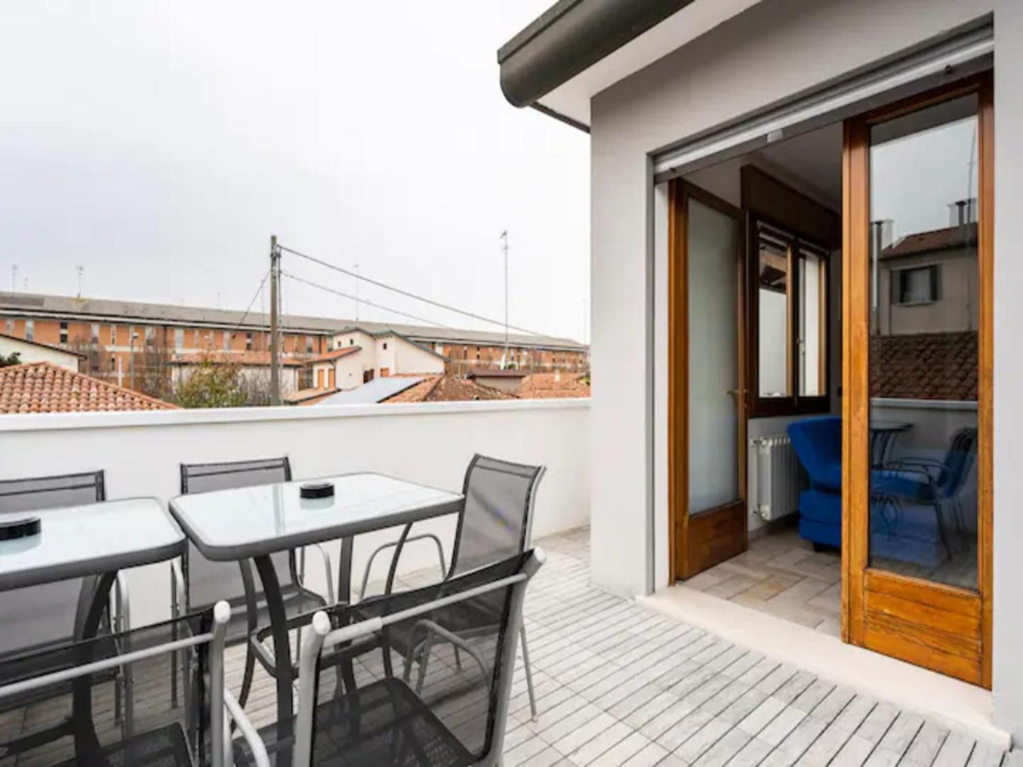 Casa Di Chiara Vicino Venezia E Aeroporto Vce Apartment Campalto Exterior photo