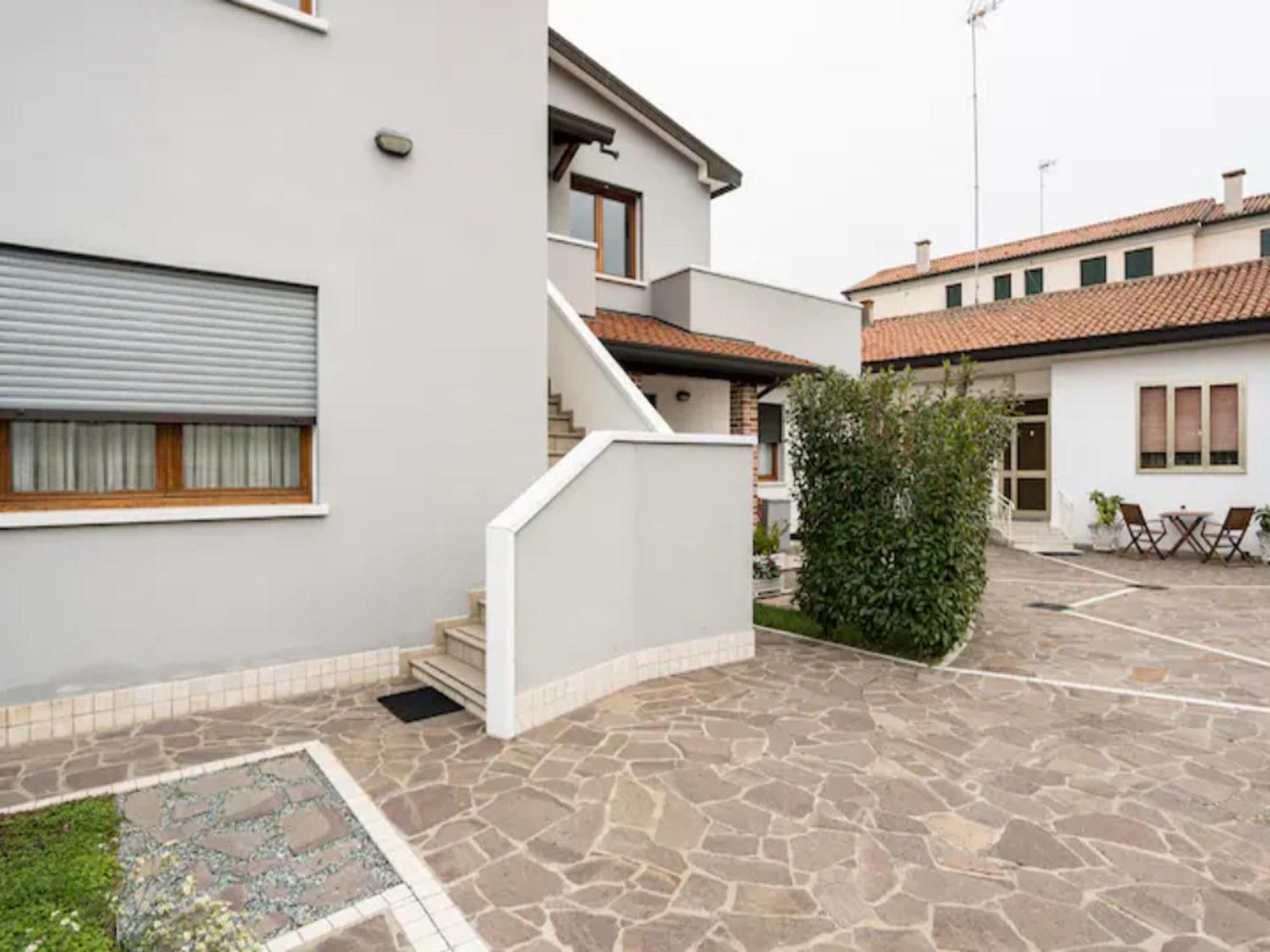 Casa Di Chiara Vicino Venezia E Aeroporto Vce Apartment Campalto Exterior photo